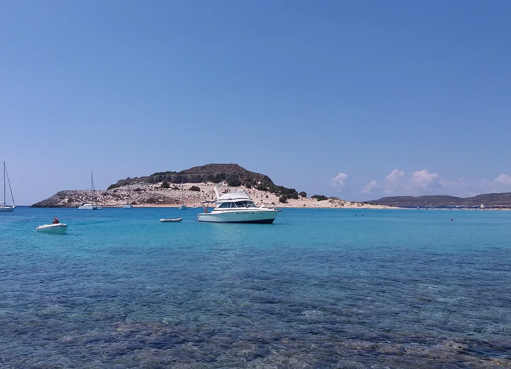 Home Theo With The Boat Kythira To Elafonisos Agia Pelagia Kythira
