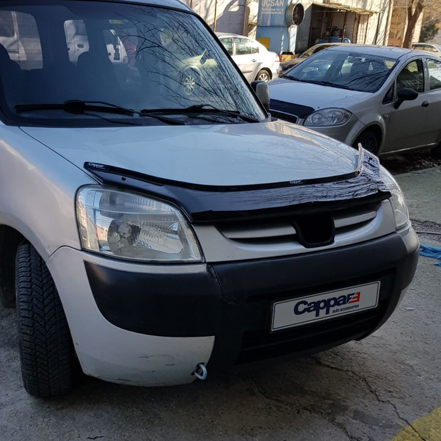 Citroen Berlingo 2004-2009 Yılı Arası Uyumlu Kaput Rüzgarlığı