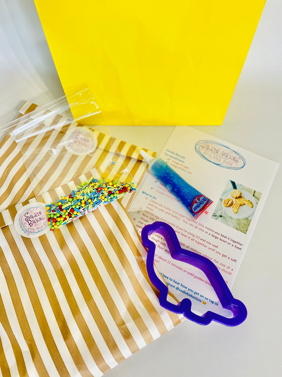 Thumbnail: Iced Biscuit Party Bag