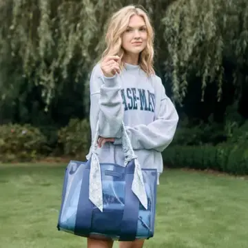 Thumbnail: Case-Mate Something Navy Twilly Jelly Tote Bag