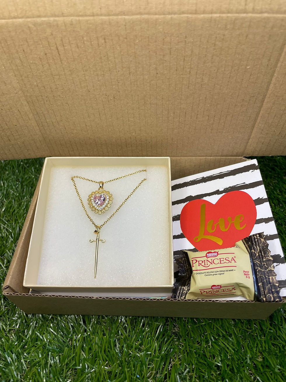 Miniatura: Collar Corazón Y Espada