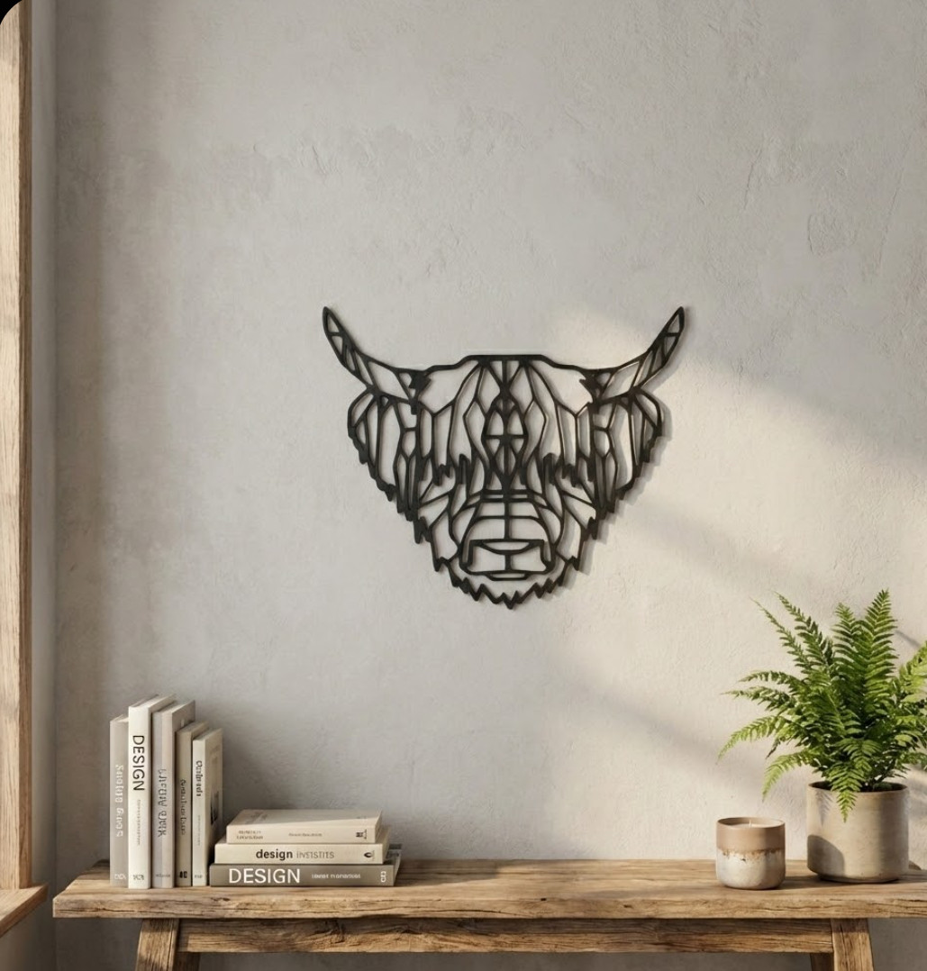 Décoration Murale Vache Highland Géométrique – Imprimée en 3D