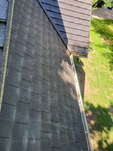 gutter cleaning after pic woodland ridge rd. wausau, wi