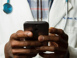 What Does a Medical Device Consultant Do?