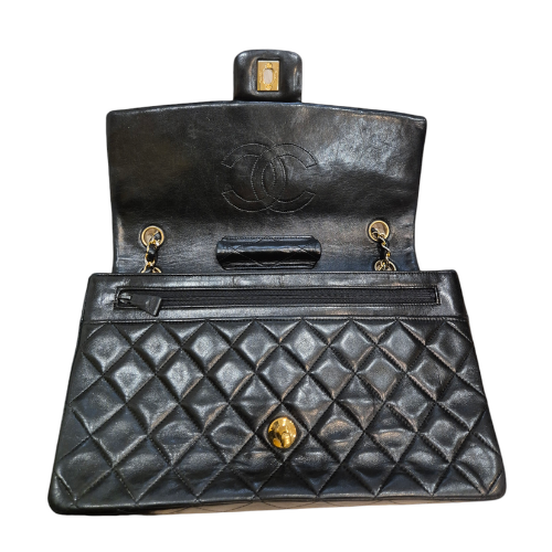 Miniature : CHANEL à rabat