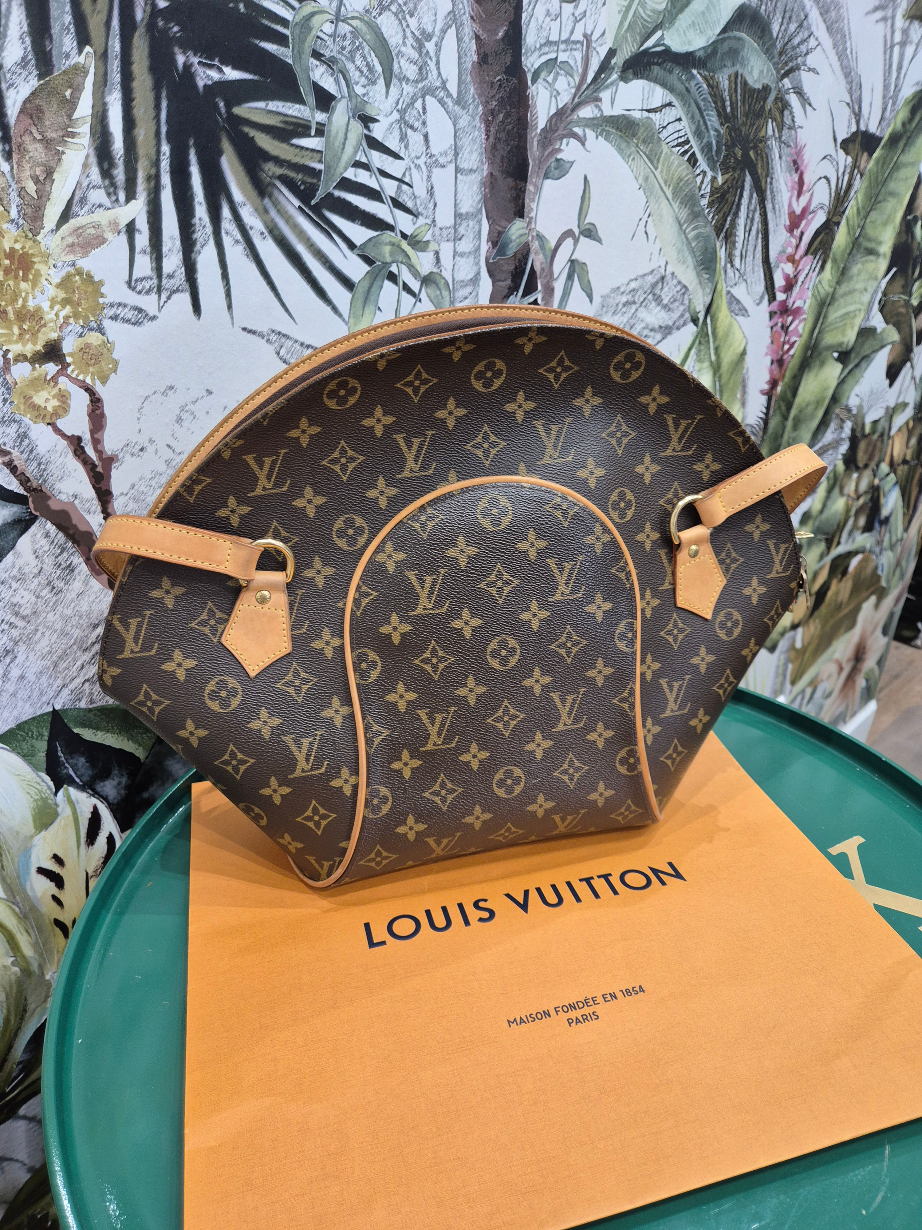 LOUIS VUITTON - Sac Ellipse GM
