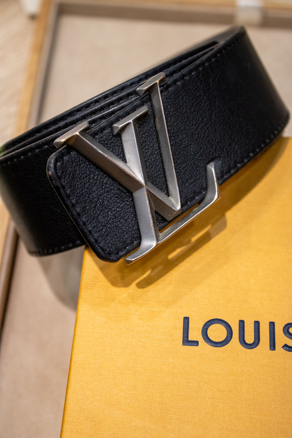 LOUIS VUITTON Ceinture Pyramide