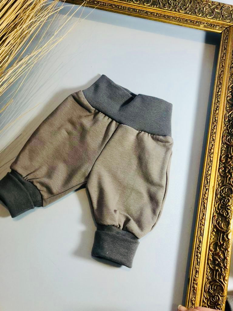 Miniaturbild: Kuschelweiche Pumphose aus Baumwoll-Sweat in taube.