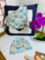 Babyhalstuch mit Walen, Quallen und Sternen – anschmiegsam, OEKO-TEX®-zertifiziert, handgemacht im Norden von Küstenfieber®.