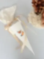 Personalisierbare Musselin Schultüte mit Fuchs-Applikation in Creme. Liebevoll von Hand genäht und ideal als Kitatüte.