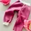 Miniaturbild: Rosa Walkhose für Babys und Kinder aus Wollwalk mit hellen Bündchen, warm, atmungsaktiv und mitwachsend, handgemacht.
