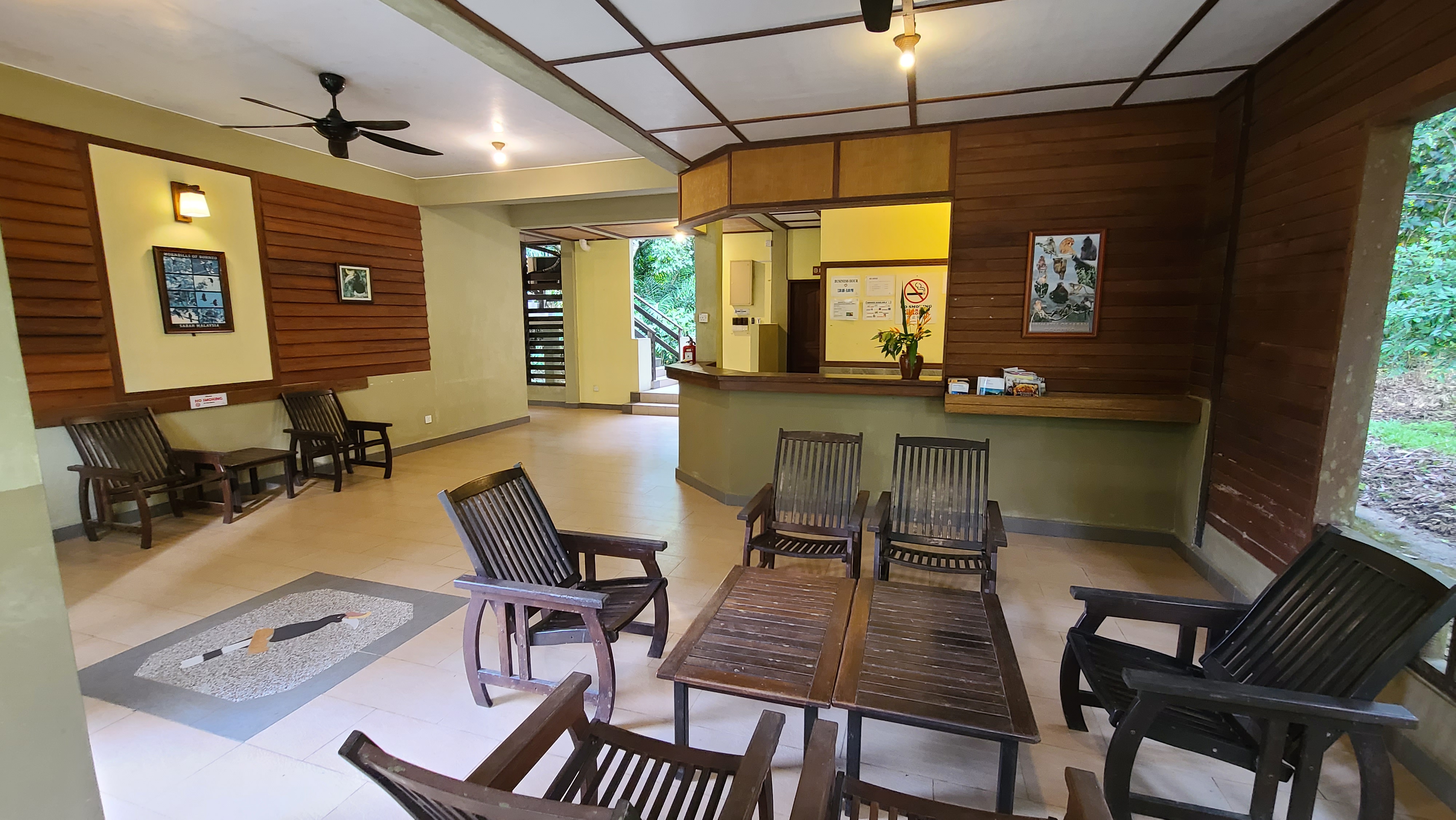 Sepilok Borneo resort hotel Sepilok bnb room