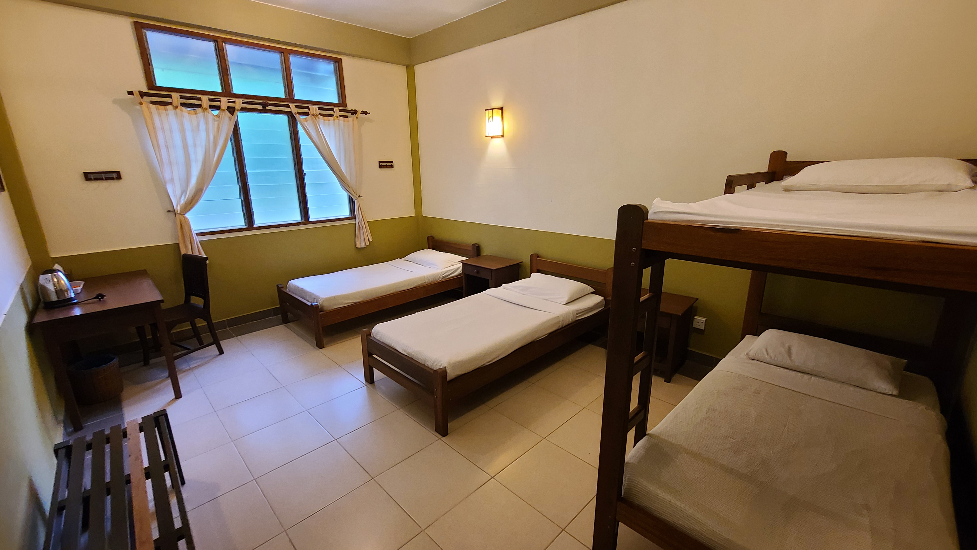 Sepilok Borneo resort hotel Sepilok bnb room