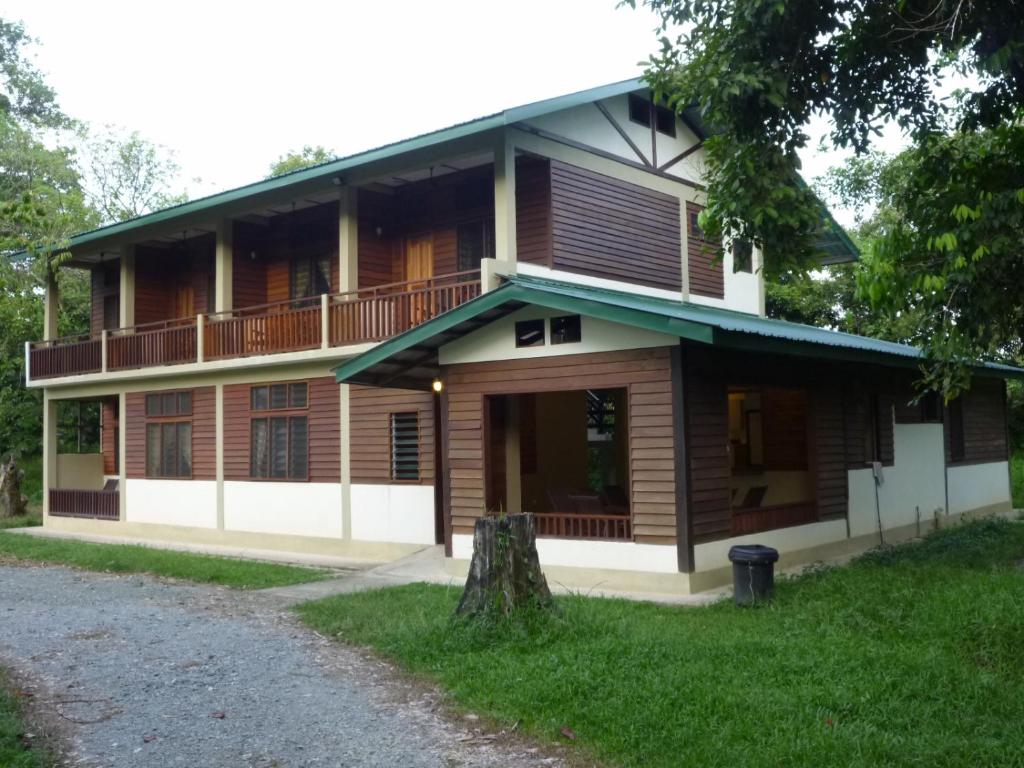 Sepilok Borneo resort hotel Sepilok bnb room