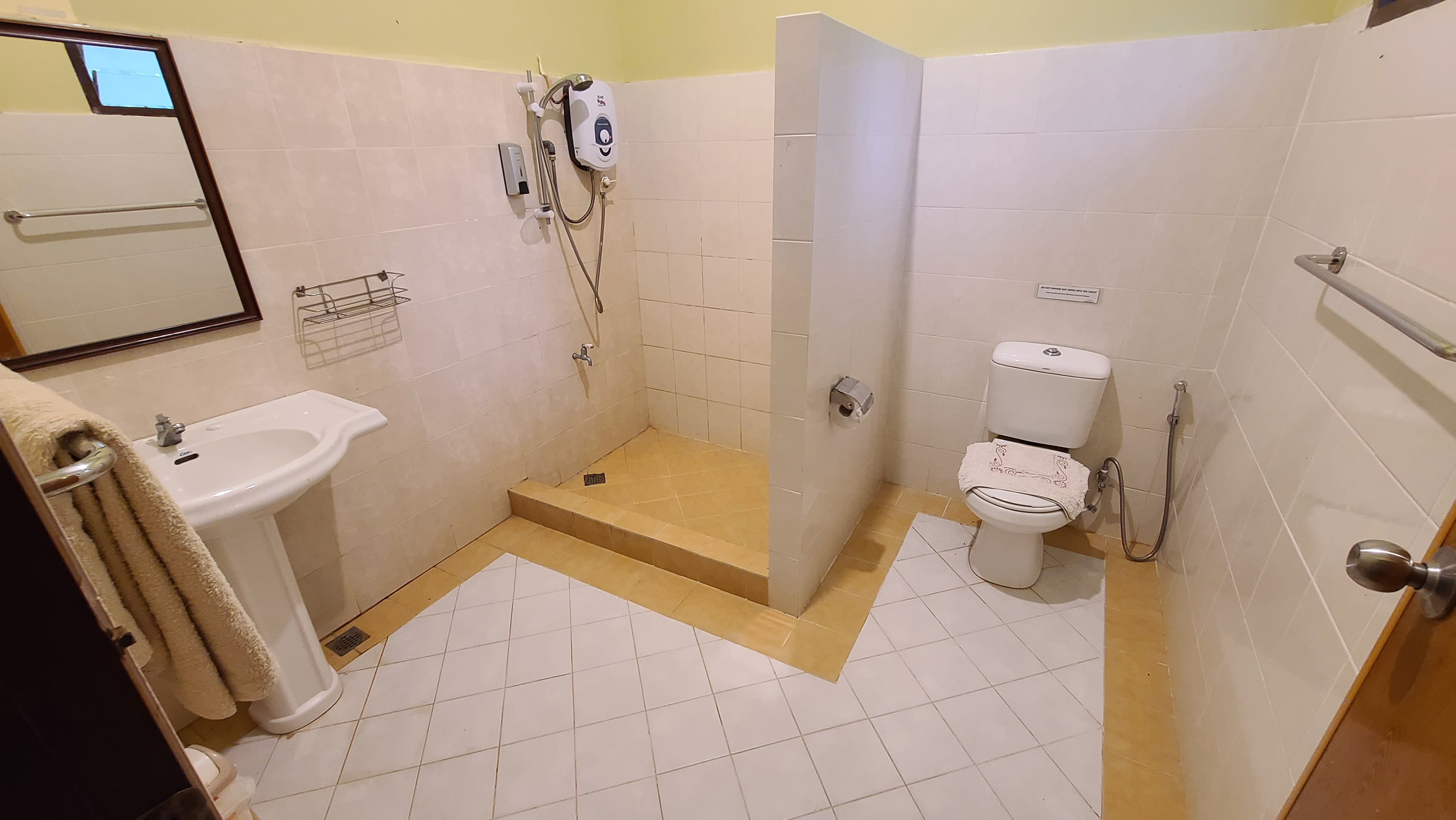 Sepilok Borneo resort hotel Sepilok bnb 