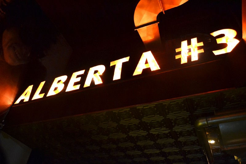 Os Dois Lados da Mesma Alberta