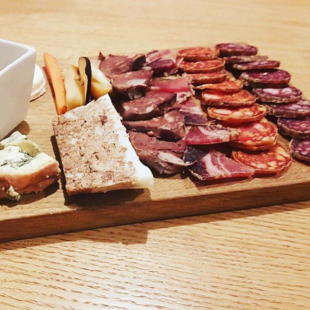 Planche de degustation au Jgo_www.oenoparis
