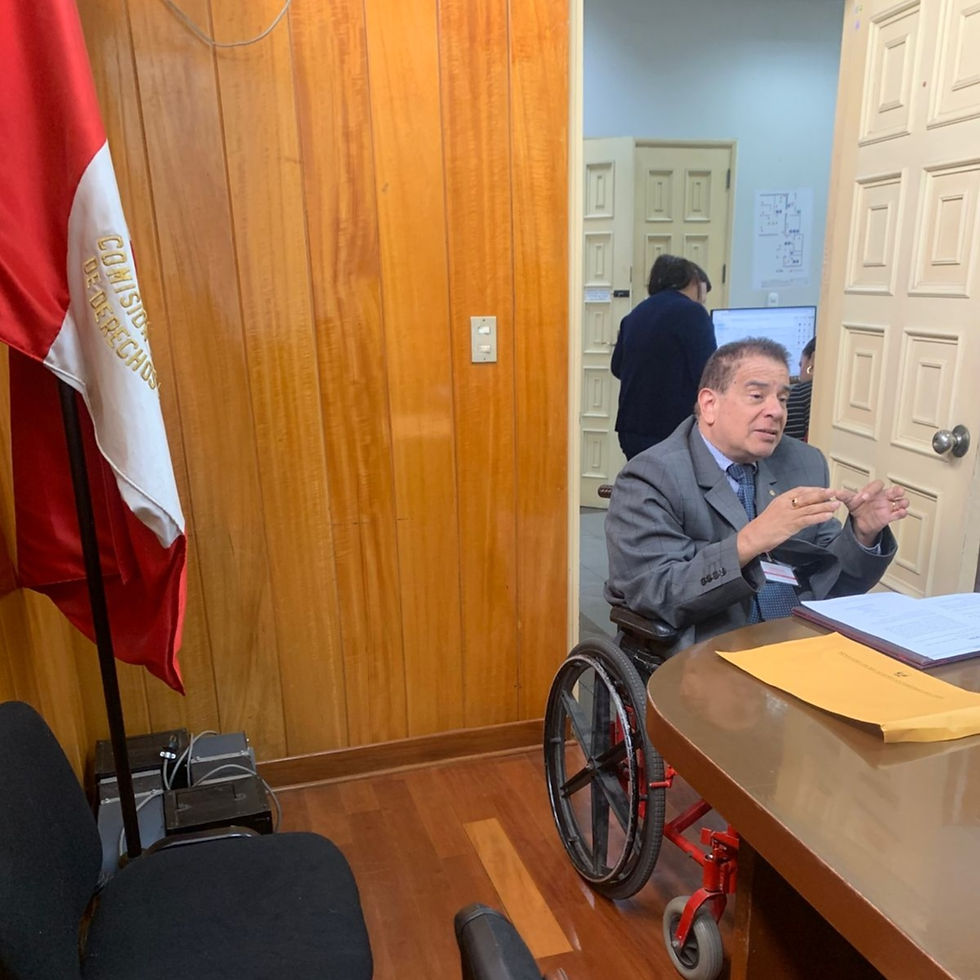 Guillermo Vega en el MININTER