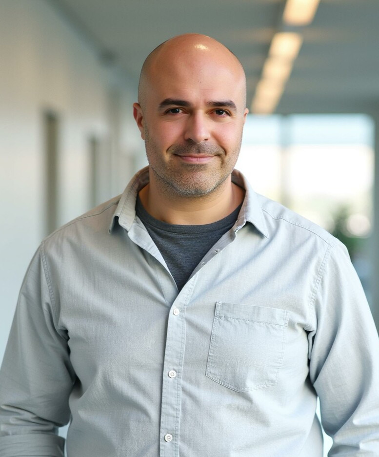 Golan, yeda founder, and math teacher