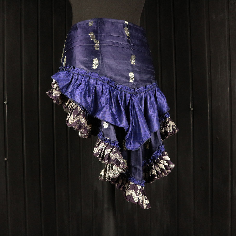 Thumbnail: EDITH Short Bustle