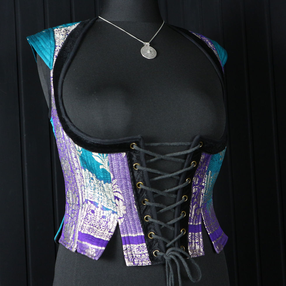 Miniature : EMILIA  Fiora Bodice
