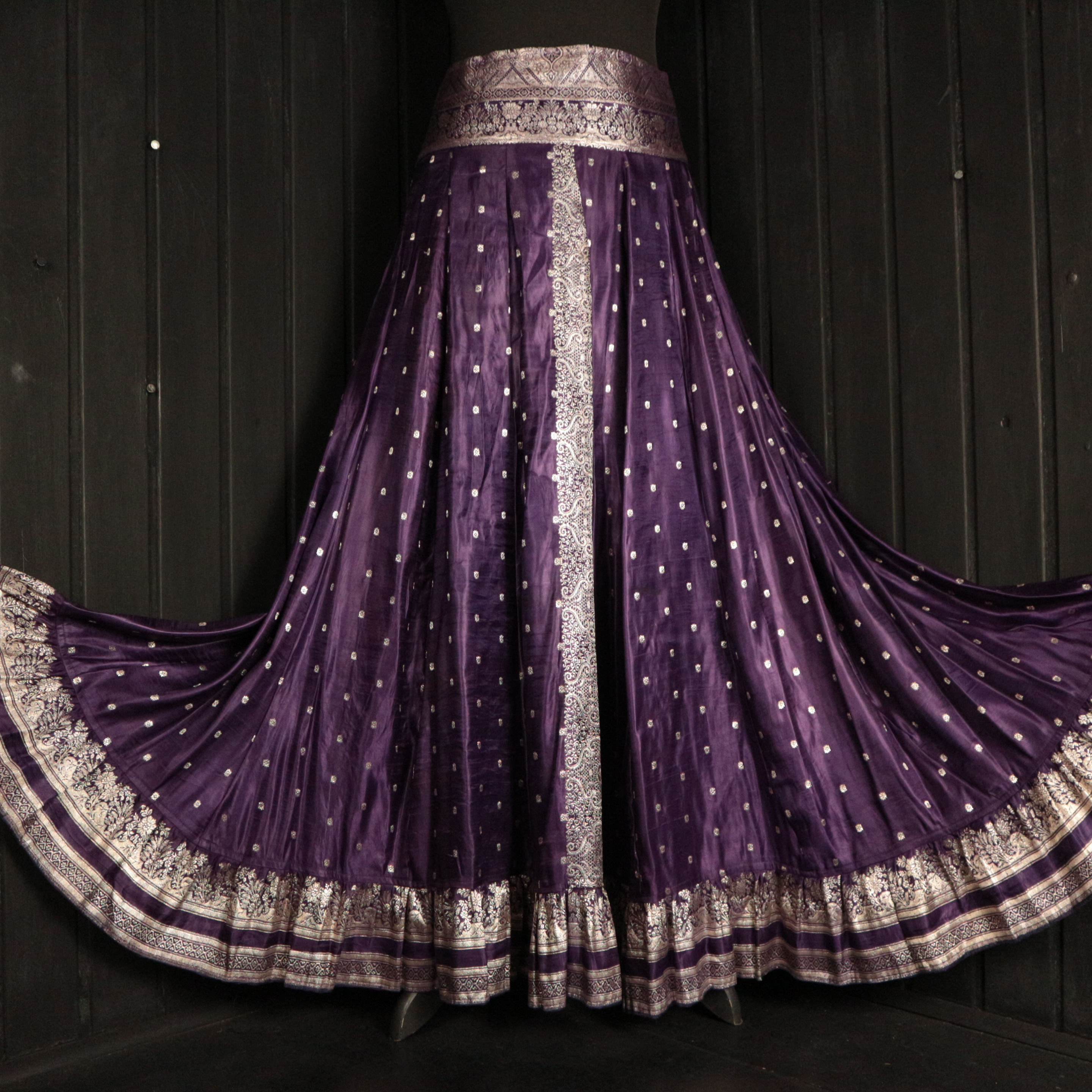 TSUNAMI Tempest Skirt