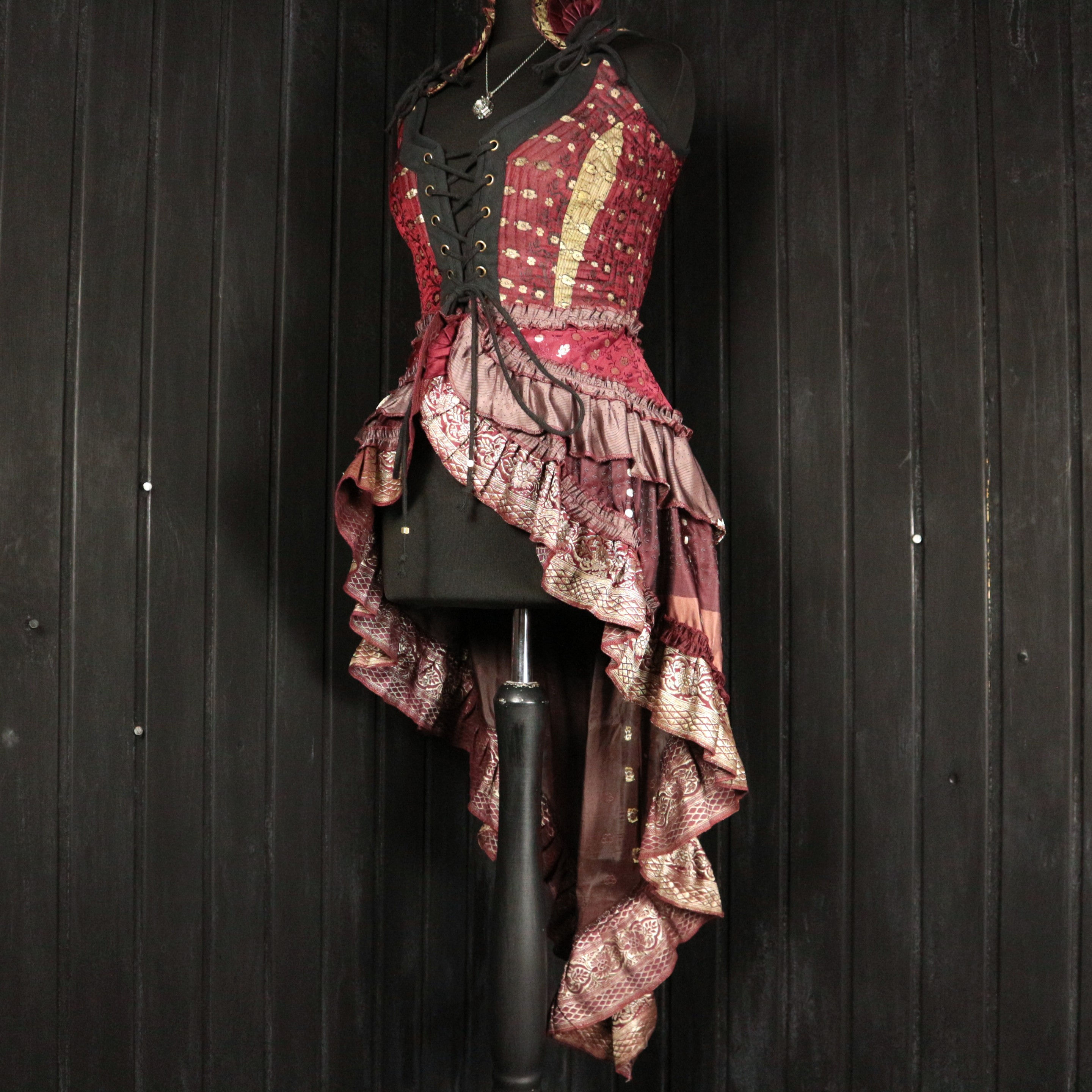 JENEVELLE Raphaella Gown