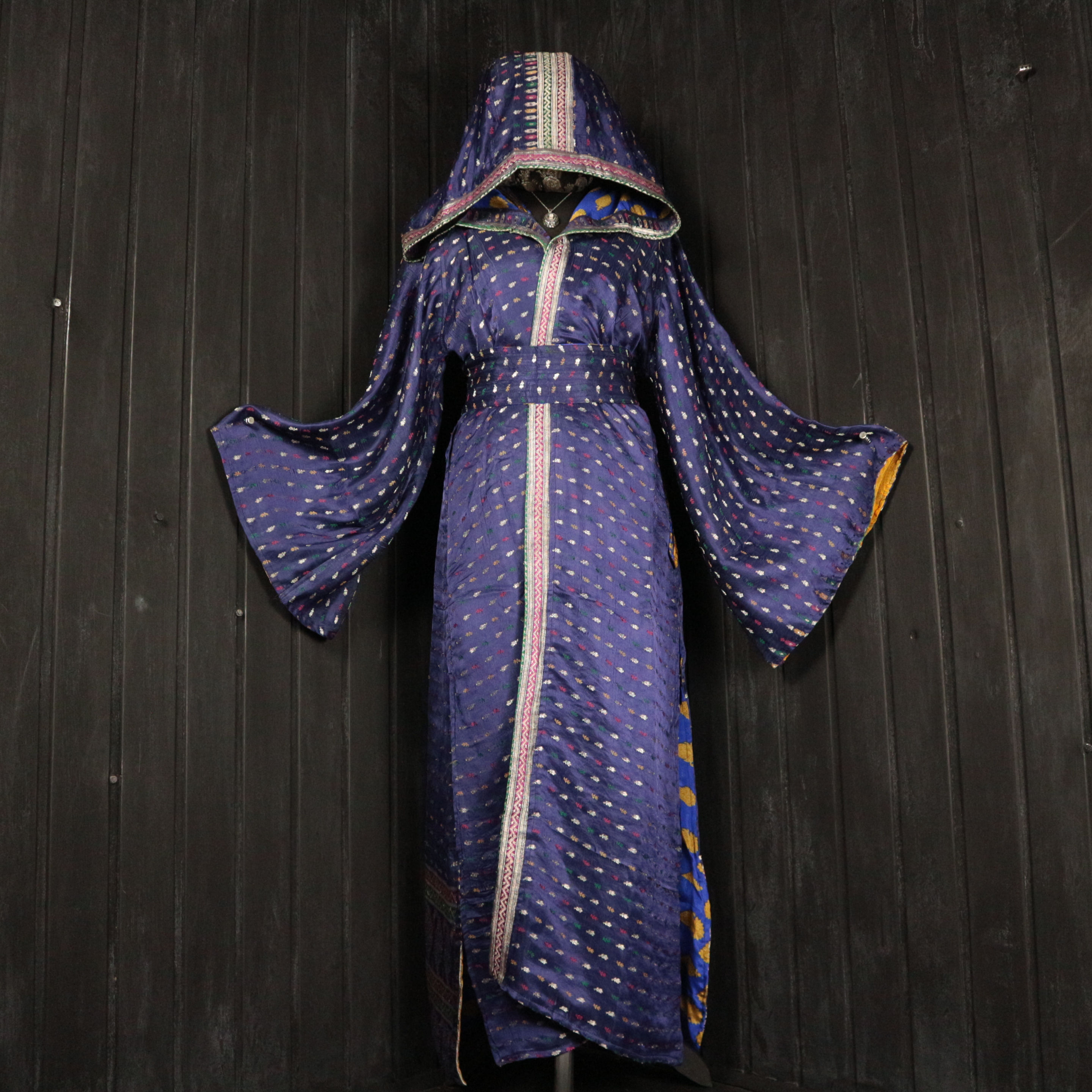 STARRY NIGHT Hooded Goddess Kimono