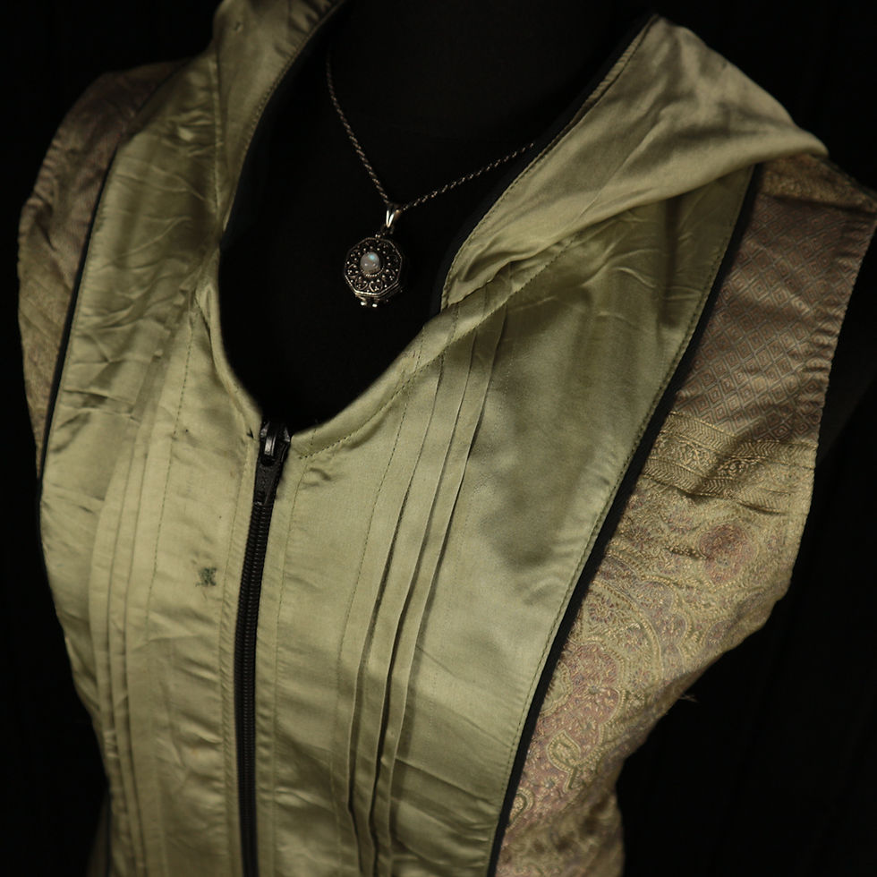 Miniatura: ELSWYTH Kala Corset Hooded Jacket