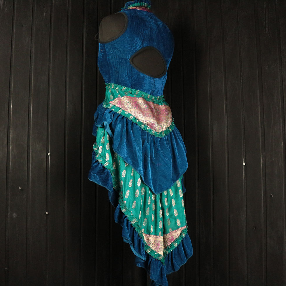 Miniatura: NEPTUNE'S BOUNTY Arya Gown