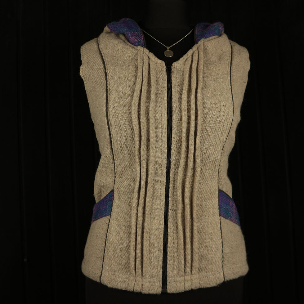 Miniature : ARRAN Harris Tweed Hooded Corset Waistcoat