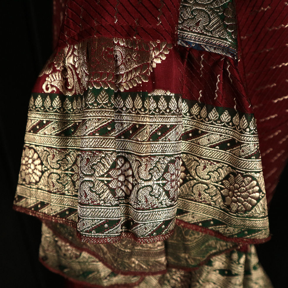 Miniatura: ELISARIA Tempest Skirt