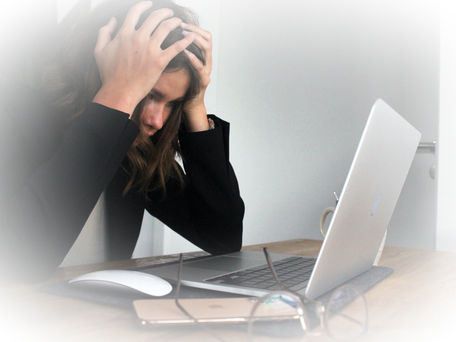 Drowning in Data, Starving for Insights? Here's Why You Need a Business Intelligence Consultant