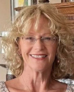 Between the Lines Bookstore Opening in August: By Rhonda Coakley