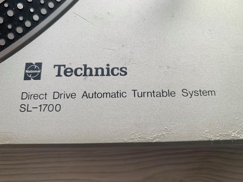 Miniature : 2 platines Technics SL-1700