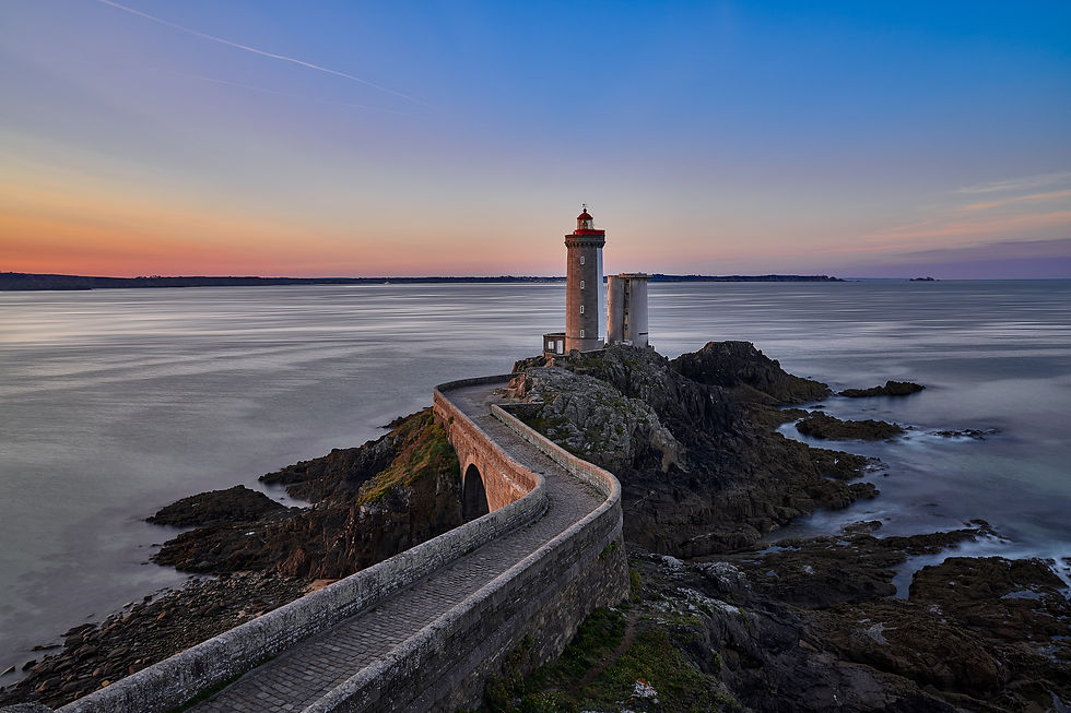 Couché de soleil en bord de mer en Bretagne