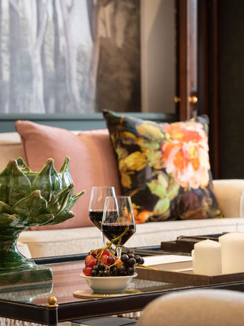 Elegant guest lounge at Fattoria di Vegi with Tuscan-inspired decor and artisanal accents

