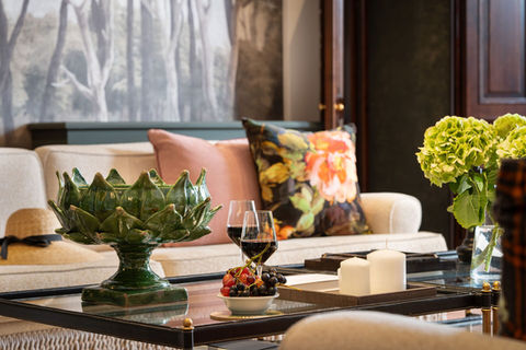 Elegant guest lounge at Fattoria di Vegi with Tuscan-inspired decor and artisanal accents

