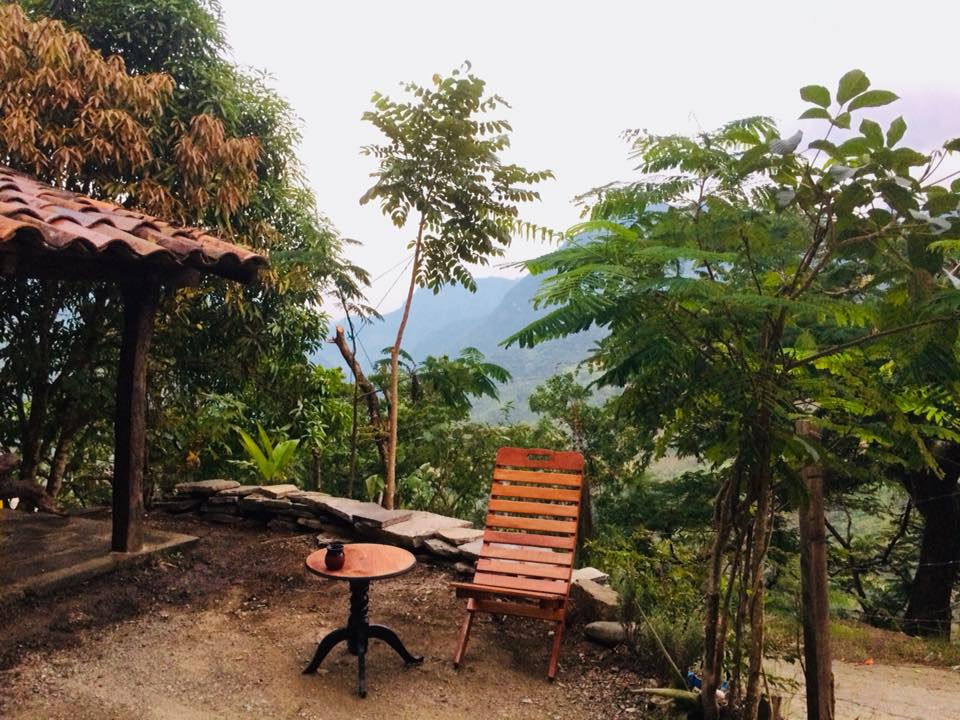 Cabaña amarilla, Pahuatlán.