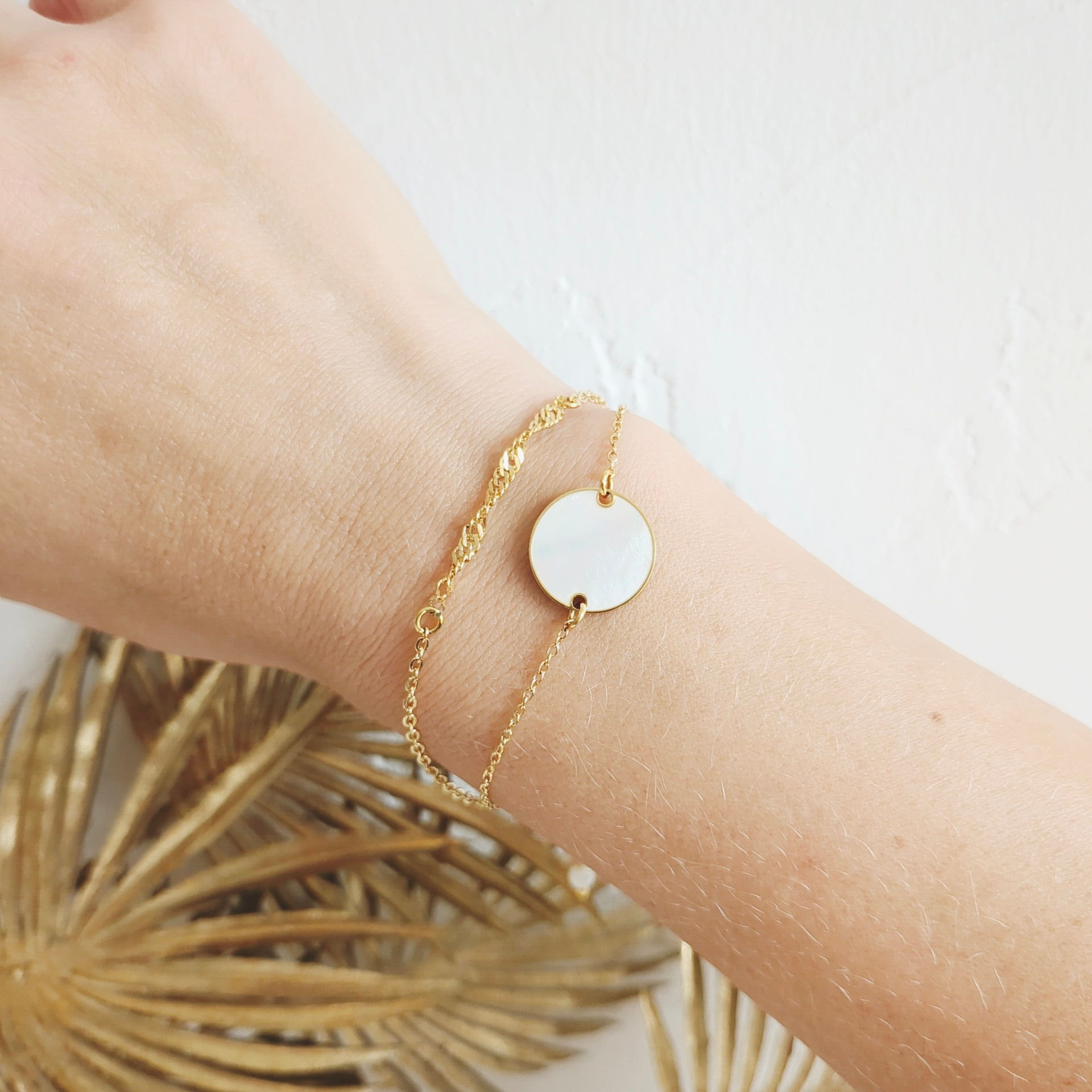 Bracelet double sequin nacre et acier inoxydable doré Bijoux ENORA