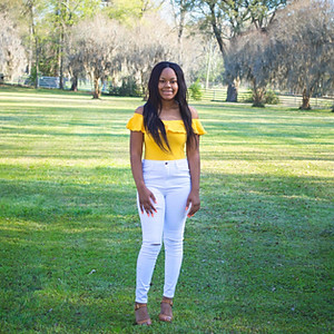 Jaliyah Johnson's Senior Portraits