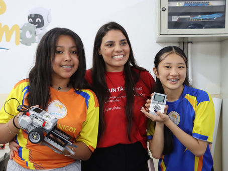 Lar Sírio inaugura Sala de Robótica em parceria com voluntários do Bradesco