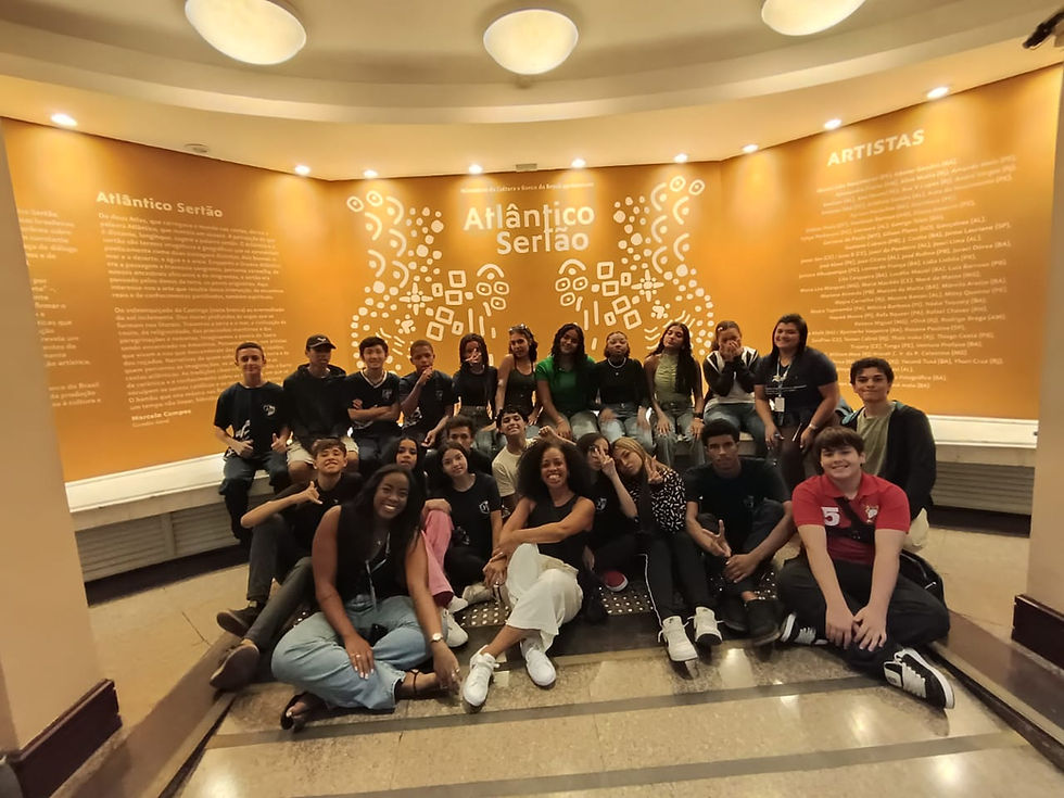 Jovens do PAP ampliam repertório cultural em visita ao CCBB