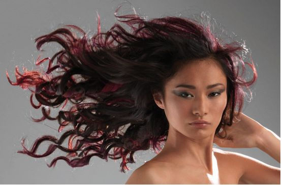 Long_curly_hairstyle_with_red_high_lights_long_Asian_women_hairstyle.jpg
