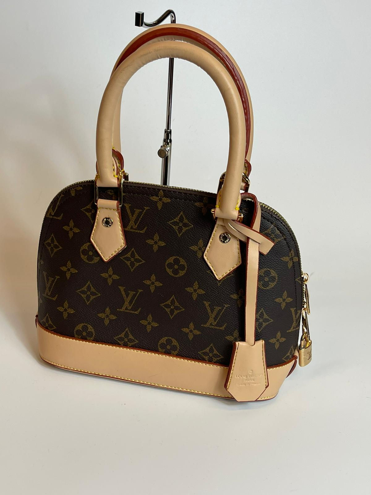 LOUIS VUITTON Tasche Damen