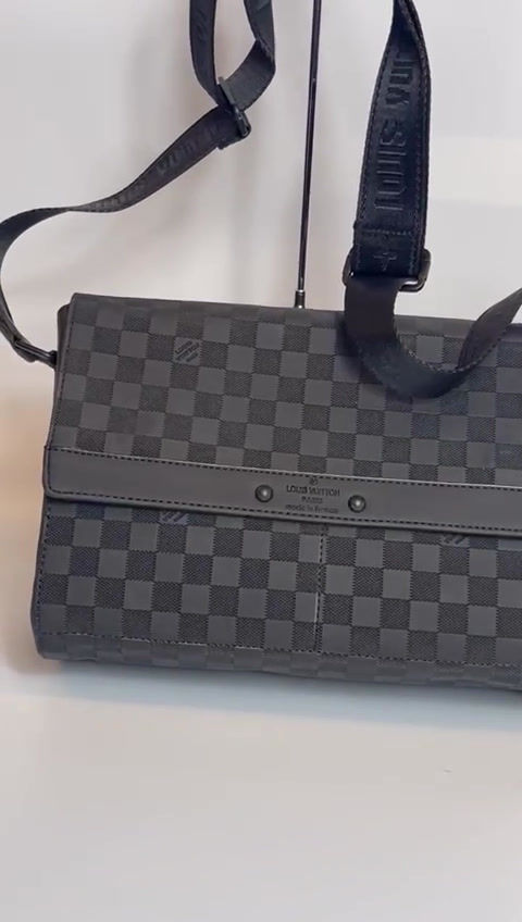 Miniaturbild: LOUIS VUITTON Tasche Herren