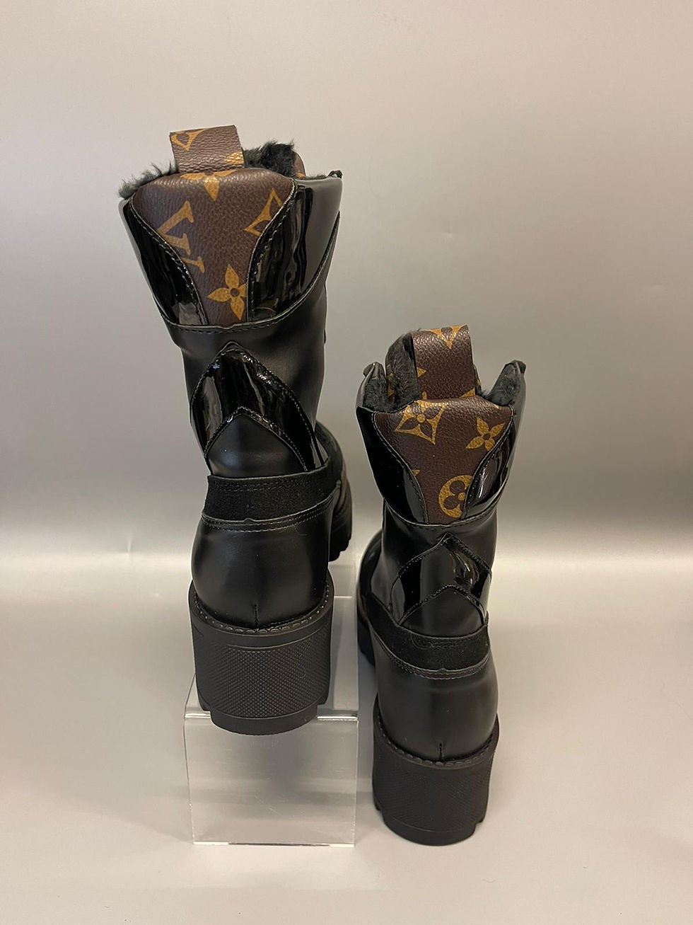 Miniaturbild: LOUIS VUITTON Schuhe Damen