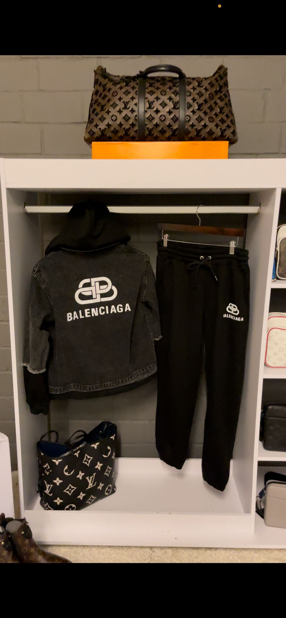 Miniaturbild: BALENCIAGA 3ER SET Damen 