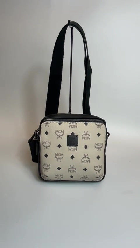 Miniaturbild: MCM Tasche Herren 