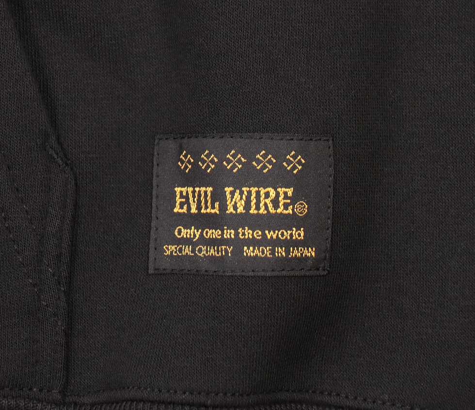 サムネイル： SKULL  FOAM PRINT HOODIE